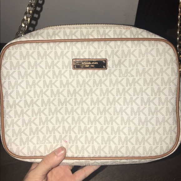 Michael Kors Handbags - Michael Kors purse and wallet